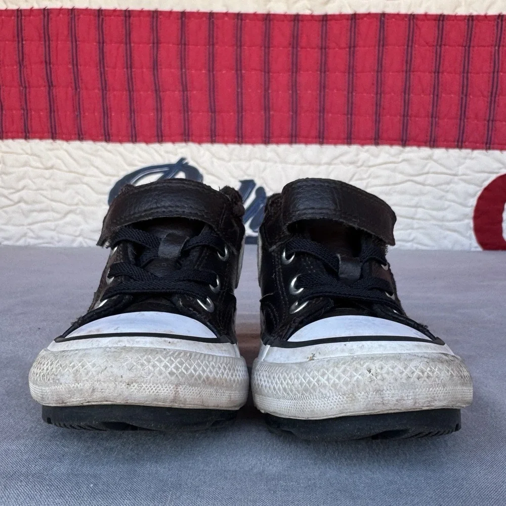 Size 7c - Kids CHUCK TAYLOR ALL STAR MID BOOT‎ PS 'MALDEN STREET - BLACK WHITE'